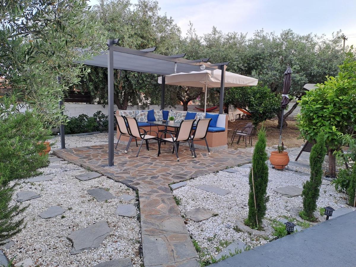 Myrsini' S House Villa Néa Péramos Bagian luar foto